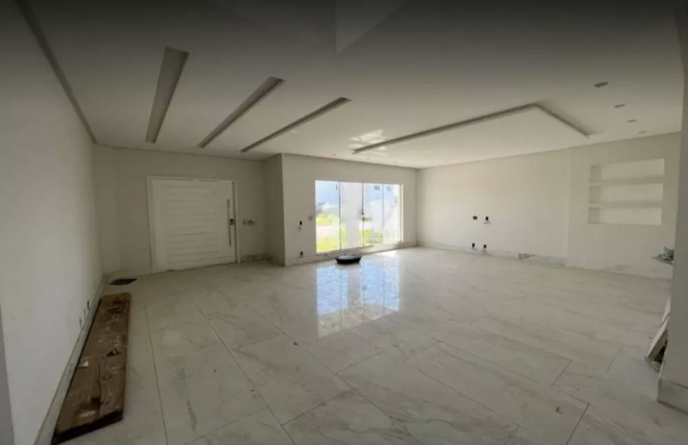 Casa à venda com 5 quartos, 380m² - Foto 3