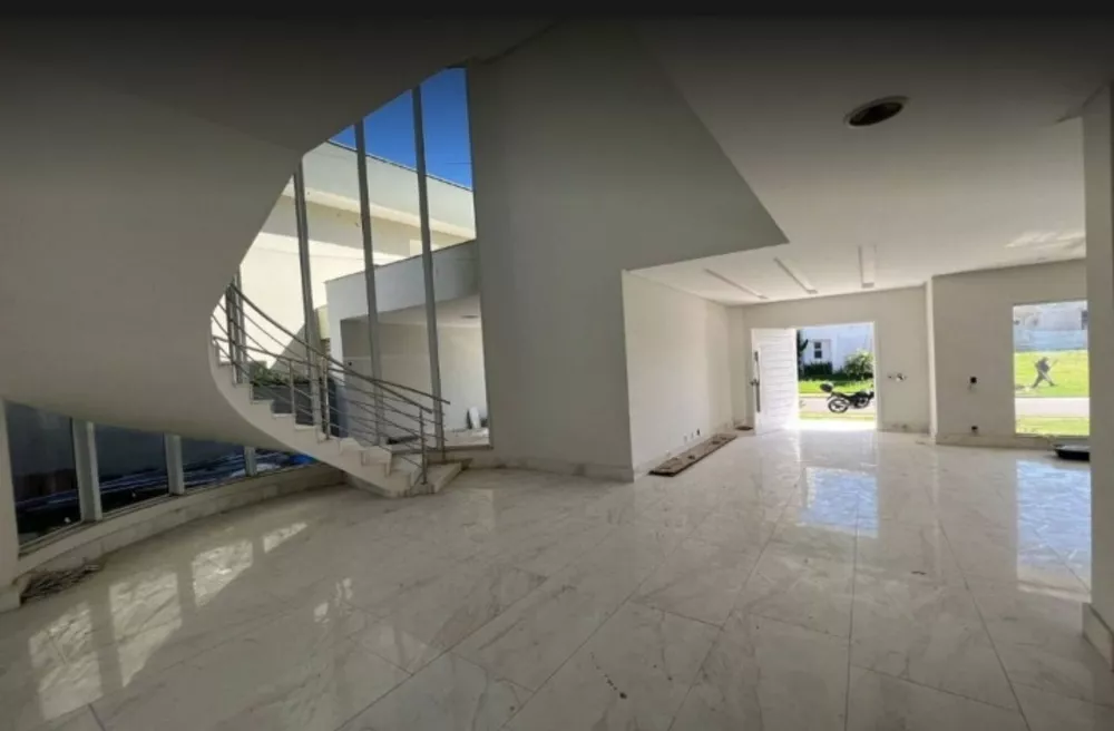 Casa à venda com 5 quartos, 380m² - Foto 4