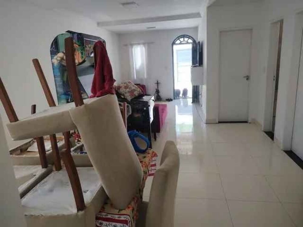 Casa, 4 quartos, 198 m² - Foto 1