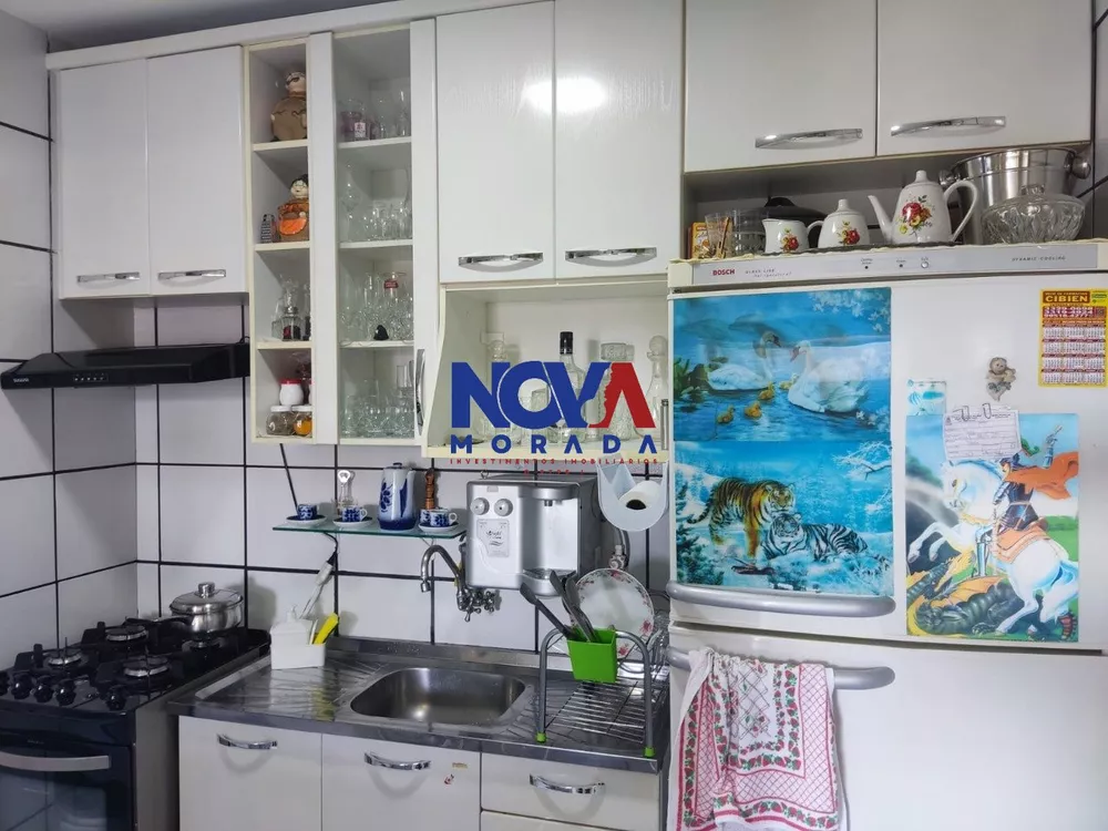 Apartamento à venda com 2 quartos, 52m² - Foto 4