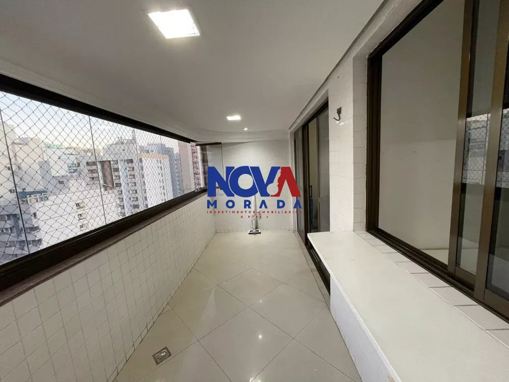 Apartamento à venda com 3 quartos, 174m² - Foto 3