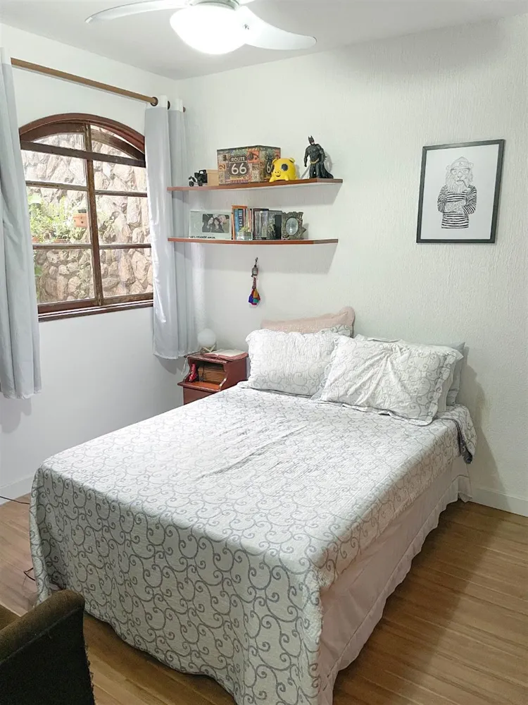 Casa, 4 quartos, 254 m² - Foto 1
