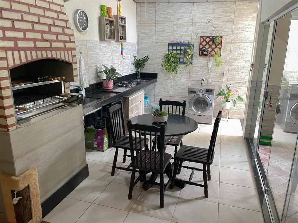 Casa, 4 quartos, 254 m² - Foto 3