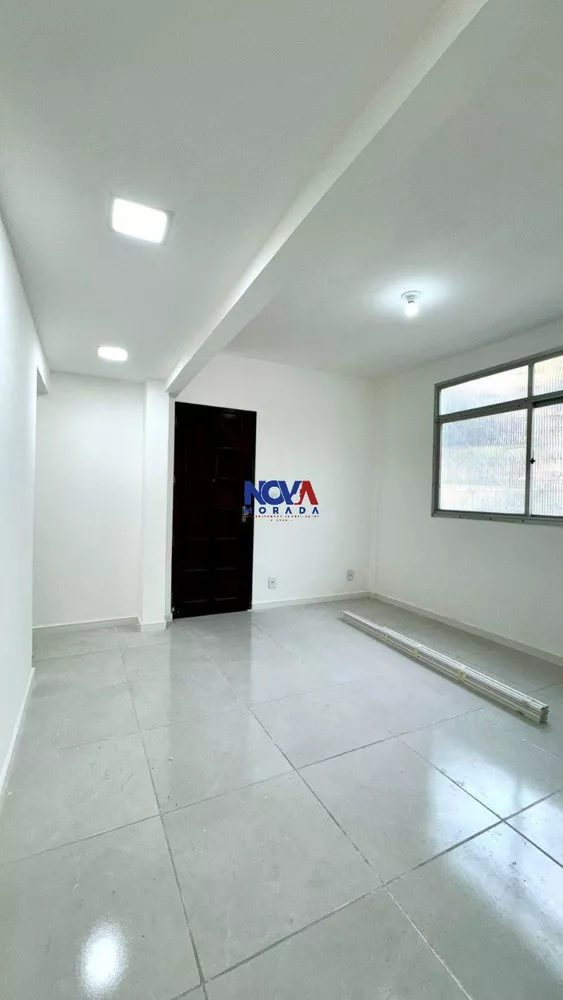 Apartamento à venda com 3 quartos, 75m² - Foto 1