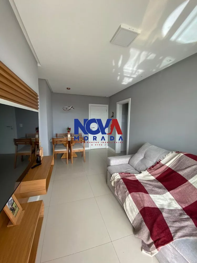 Apartamento à venda com 2 quartos, 73m² - Foto 1