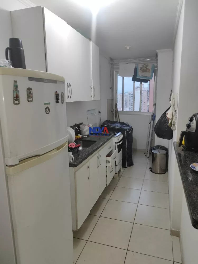 Apartamento à venda com 3 quartos, 90m² - Foto 3