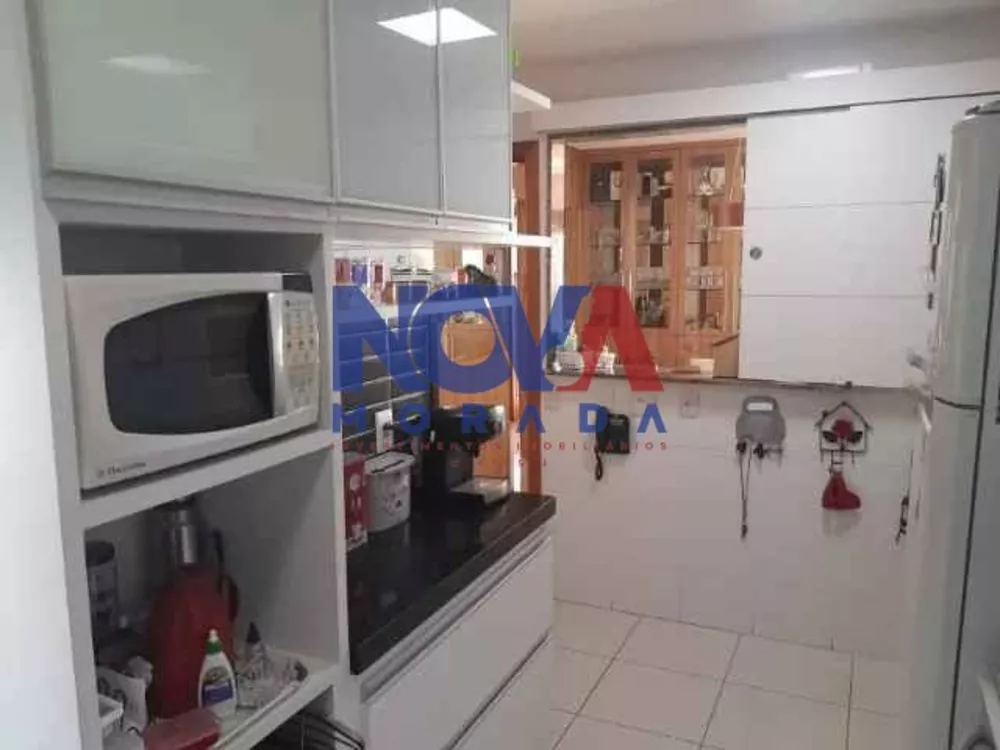 Apartamento à venda com 3 quartos, 110m² - Foto 4