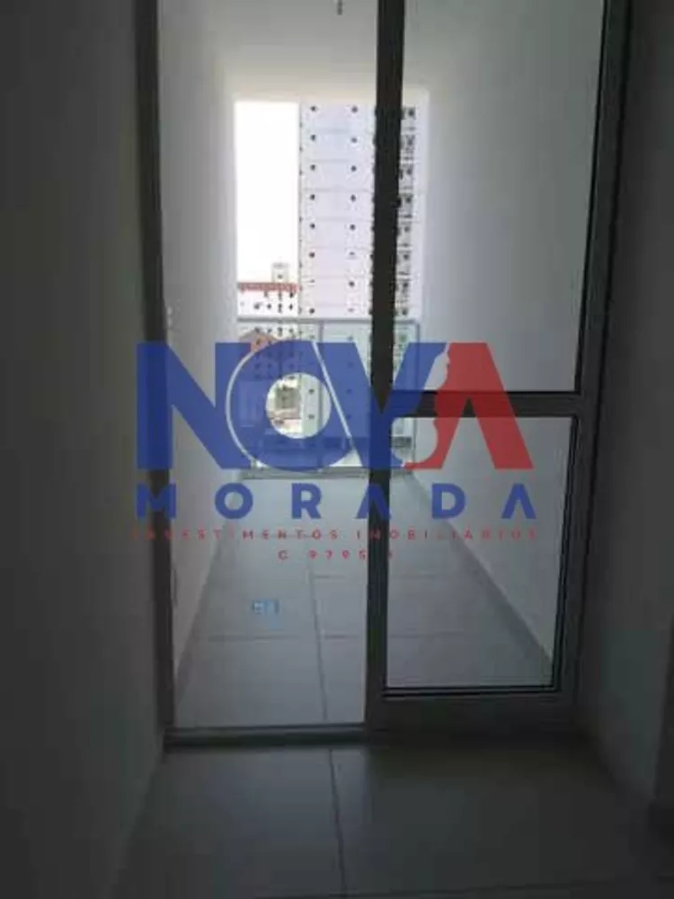 Apartamento à venda com 3 quartos, 78m² - Foto 2