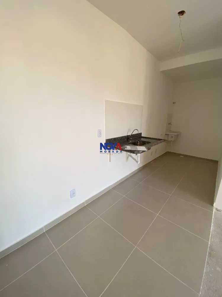 Apartamento à venda com 2 quartos, 47m² - Foto 4