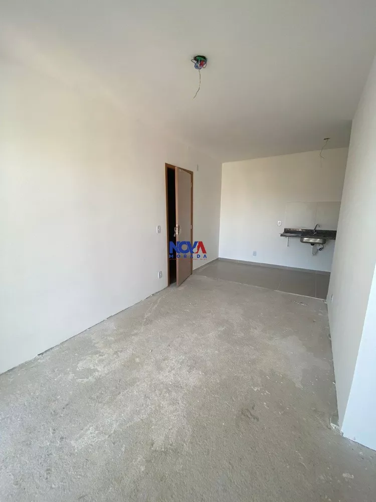 Apartamento à venda com 2 quartos, 47m² - Foto 3