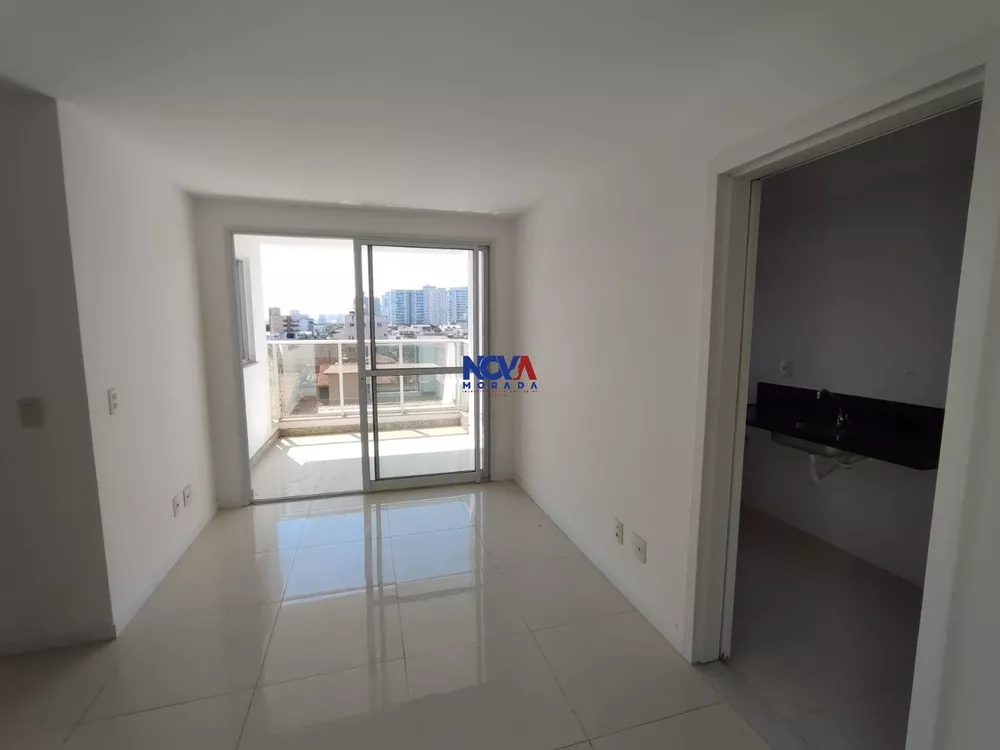 Apartamento à venda com 3 quartos, 75m² - Foto 4