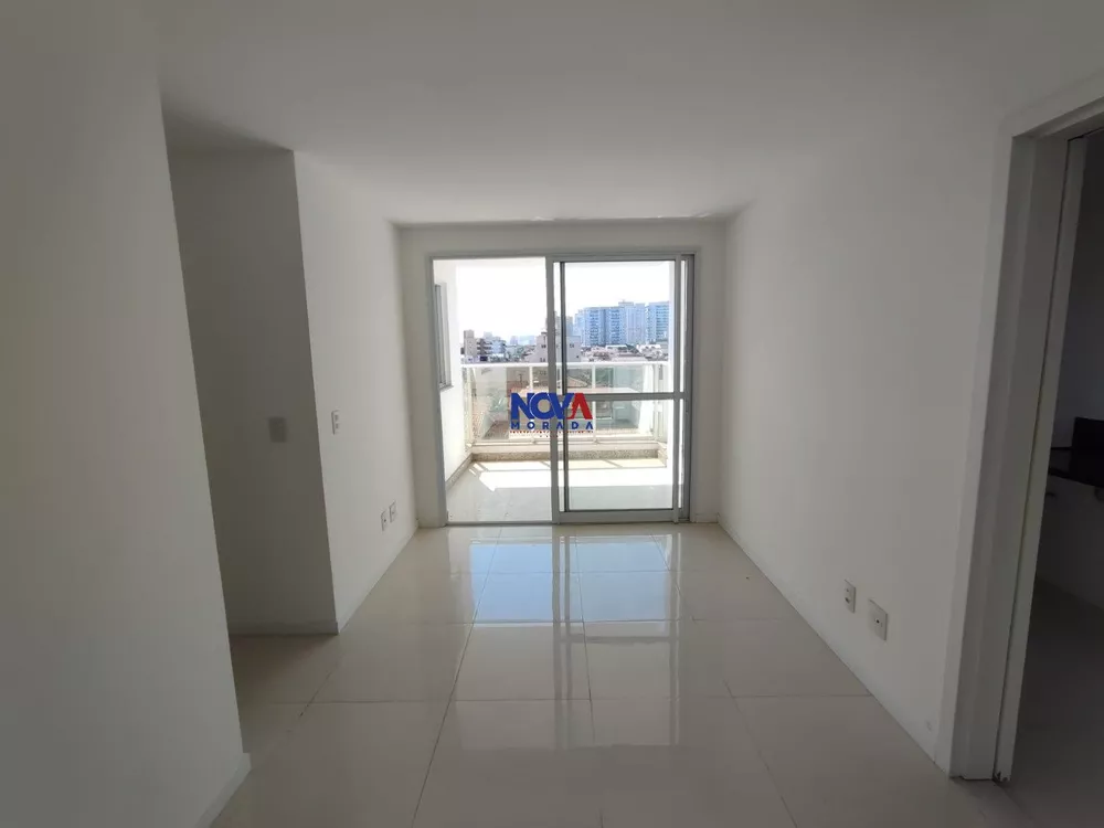 Apartamento à venda com 3 quartos, 75m² - Foto 3