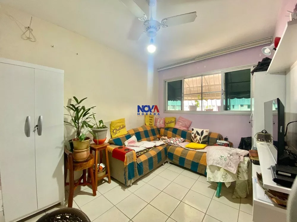 Apartamento à venda com 2 quartos, 64m² - Foto 1