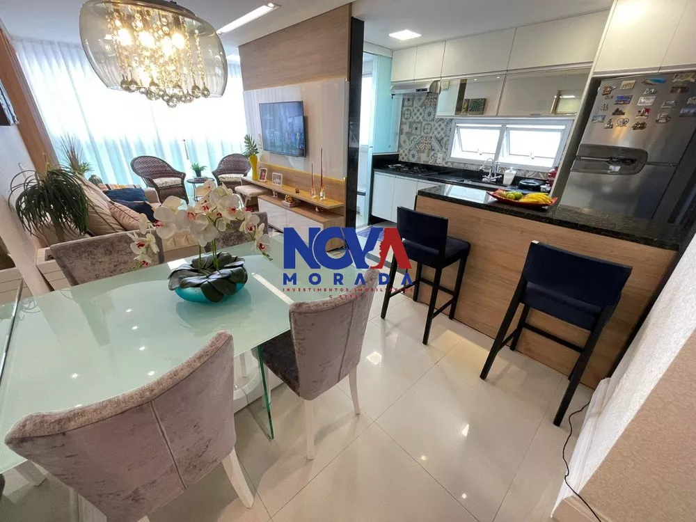 Apartamento à venda com 2 quartos, 70m² - Foto 4