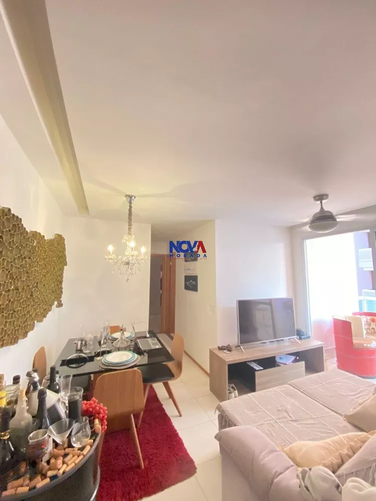 Apartamento à venda com 2 quartos, 60m² - Foto 2