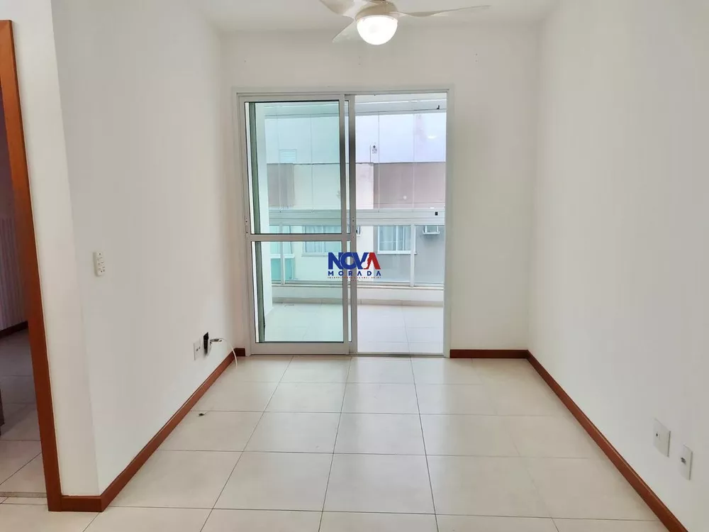 Apartamento para alugar com 2 quartos, 73m² - Foto 2