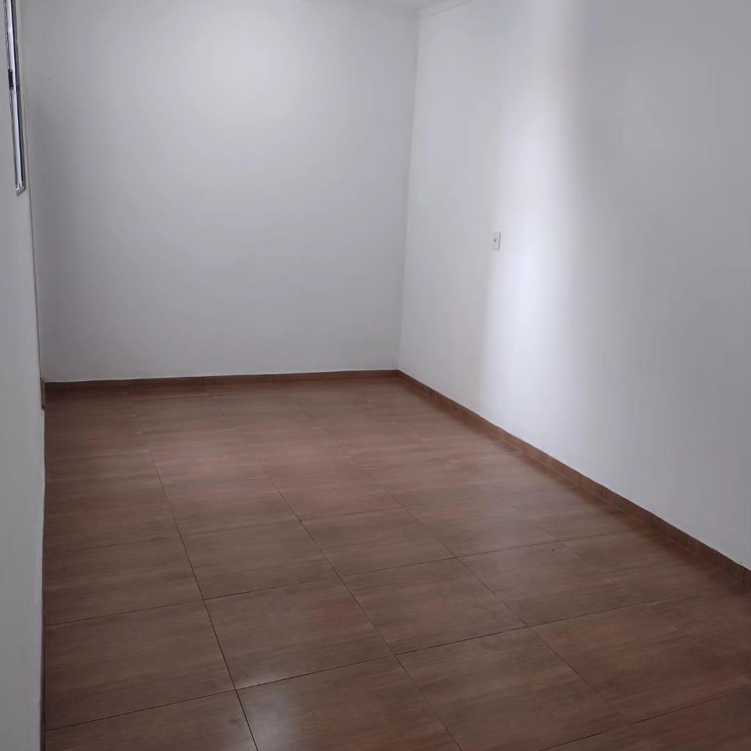 Casa para alugar com 3 quartos, 130m² - Foto 10