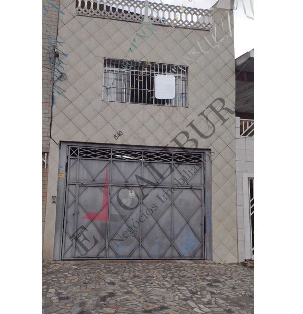 Sobrado à venda com 3 quartos, 220m² - Foto 1