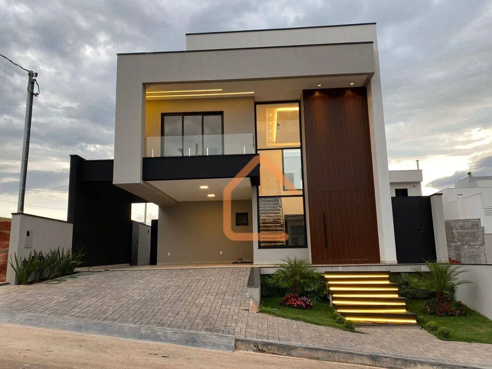 Casa, 3 quartos, 265 m² - Foto 1