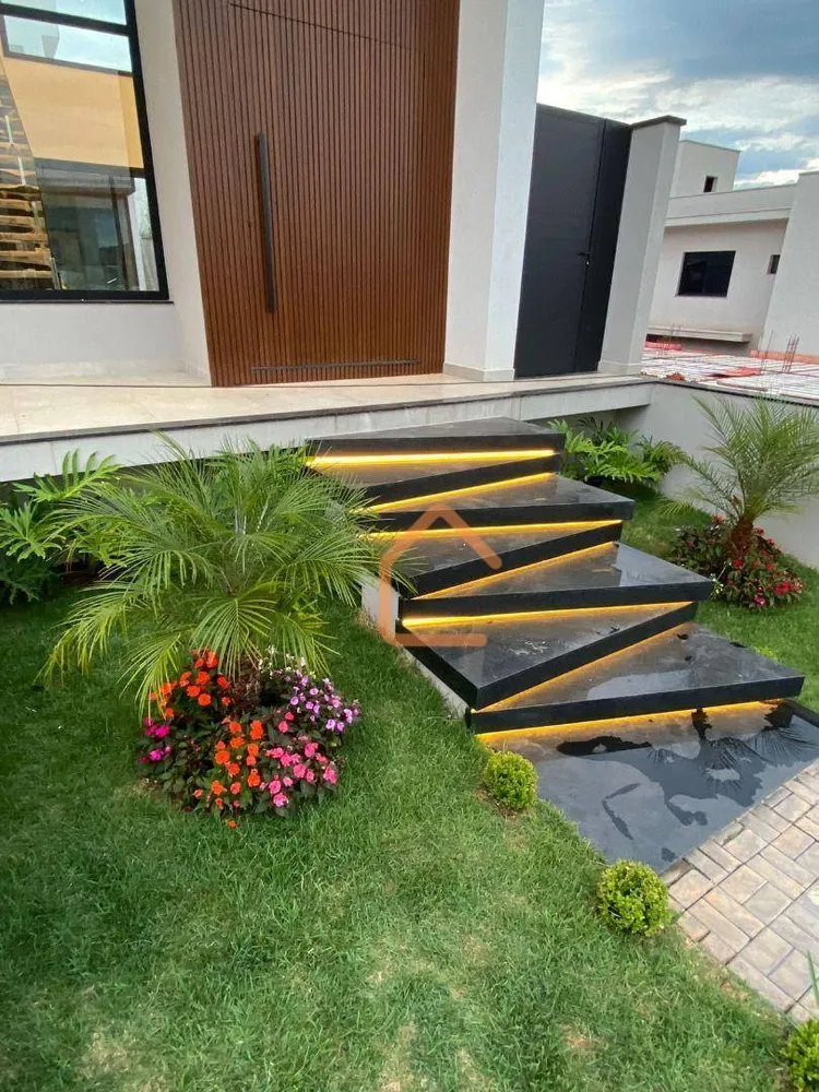 Casa, 3 quartos, 265 m² - Foto 2
