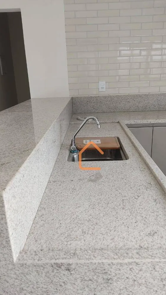 Casa, 3 quartos, 235 m² - Foto 2