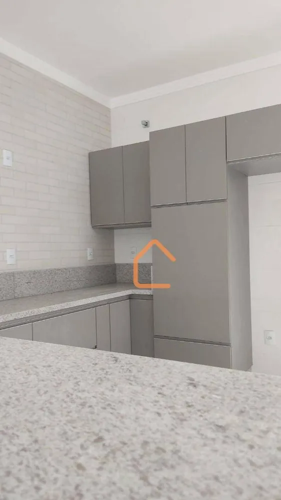 Casa, 3 quartos, 235 m² - Foto 1