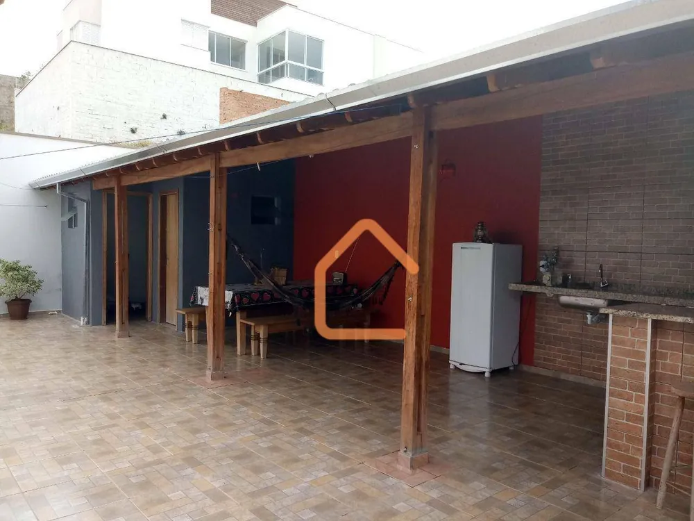 Casa, 4 quartos, 230 m² - Foto 12