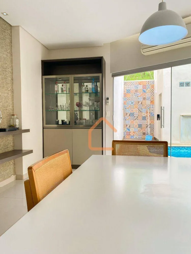 Casa, 3 quartos, 202 m² - Foto 7