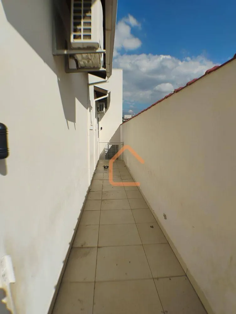 Casa, 4 quartos, 250 m² - Foto 14