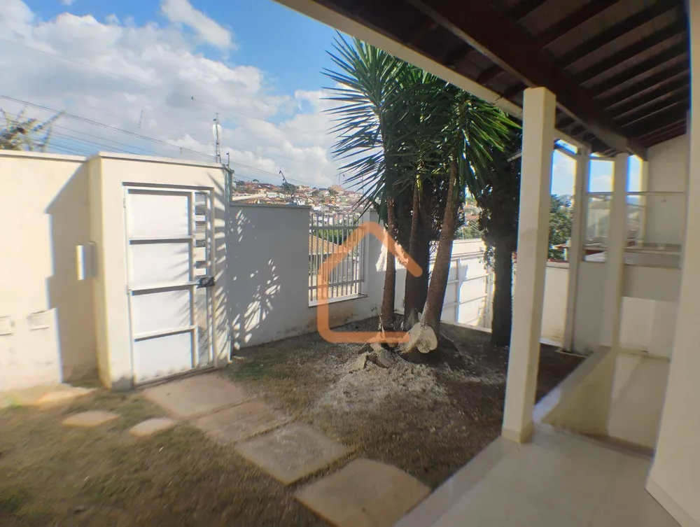 Casa, 4 quartos, 250 m² - Foto 15