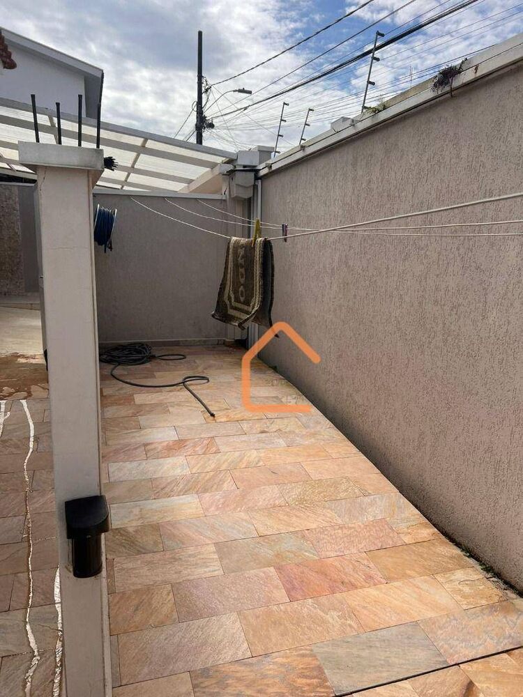 Casa à venda com 4 quartos, 352m² - Foto 11