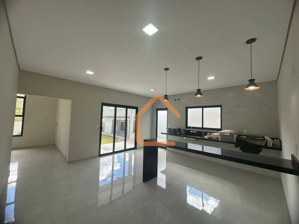 Chácara, 3 quartos, 700 m² - Foto 1