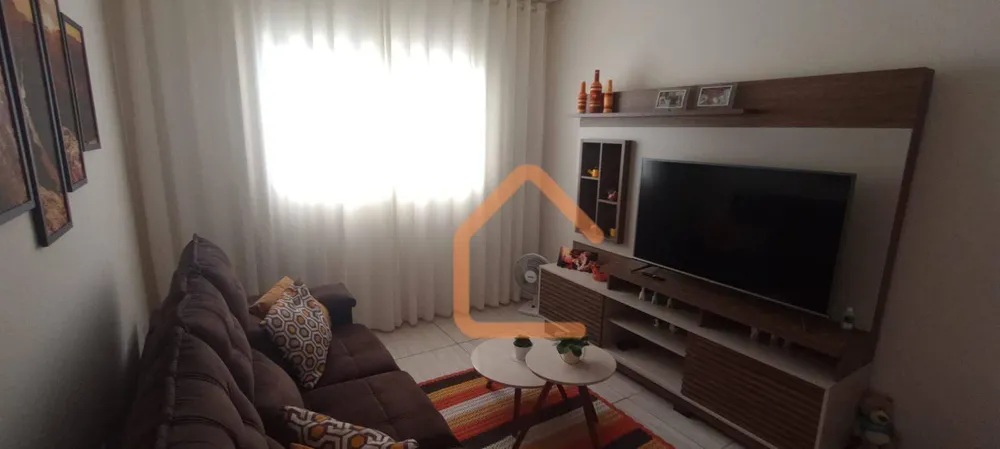 Casa, 3 quartos, 110 m² - Foto 1