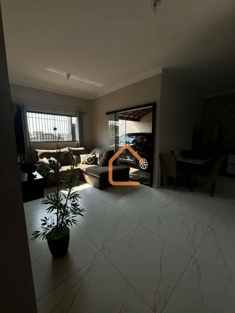 Casa, 3 quartos, 96 m² - Foto 2