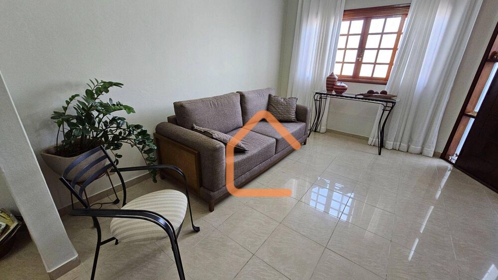 Casa à venda com 4 quartos, 217m² - Foto 6