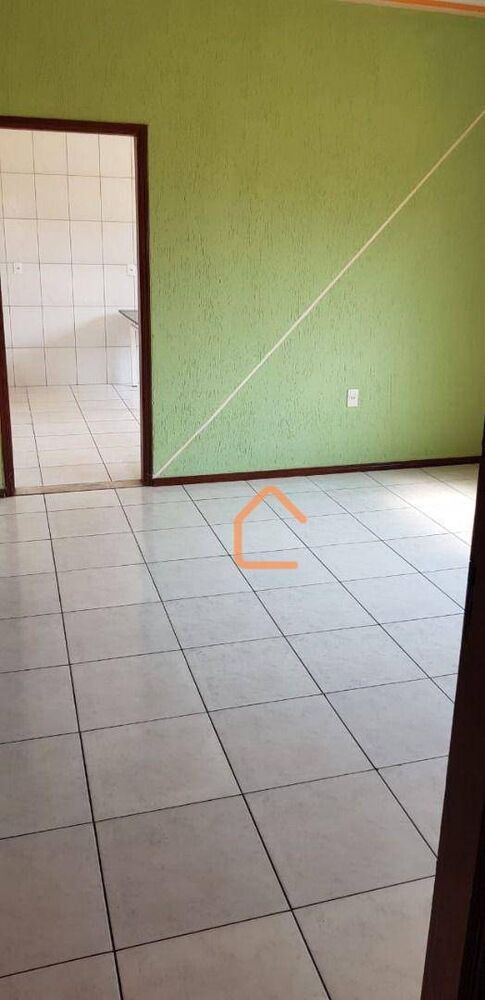 Casa à venda com 3 quartos, 166m² - Foto 4