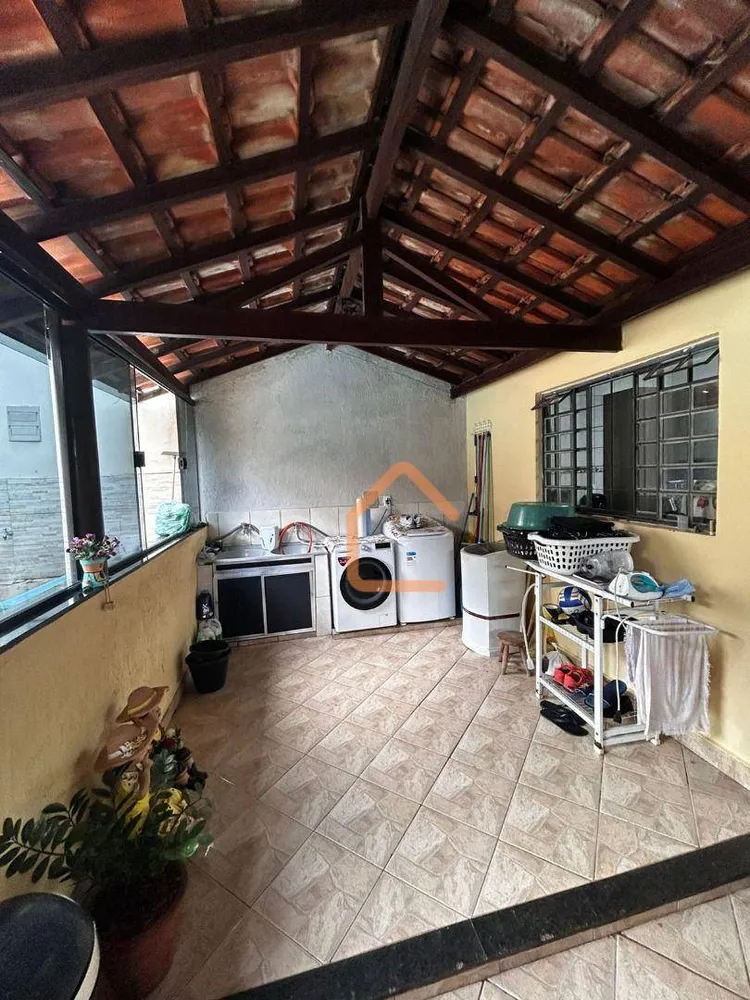 Chácara, 4 quartos, 1000 m² - Foto 8