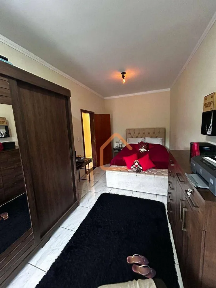 Chácara, 4 quartos, 1000 m² - Foto 5