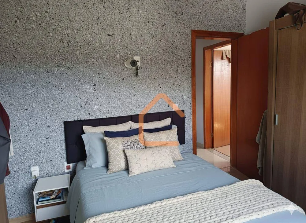 Casa, 3 quartos, 175 m² - Foto 2