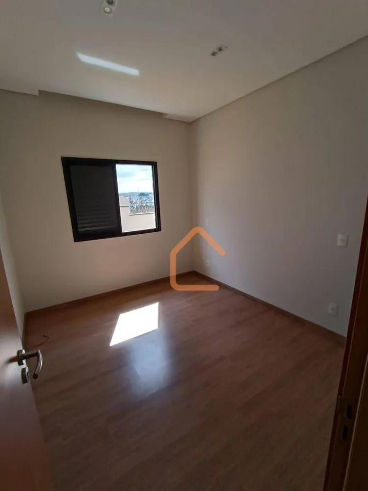 Casa, 4 quartos, 210 m² - Foto 4