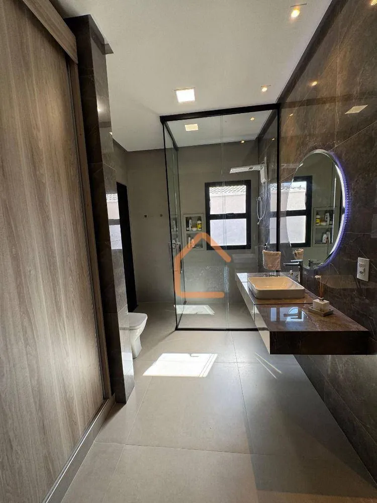 Casa, 3 quartos, 288 m² - Foto 1