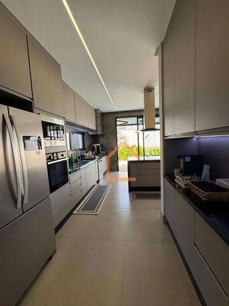 Casa, 3 quartos, 288 m² - Foto 3