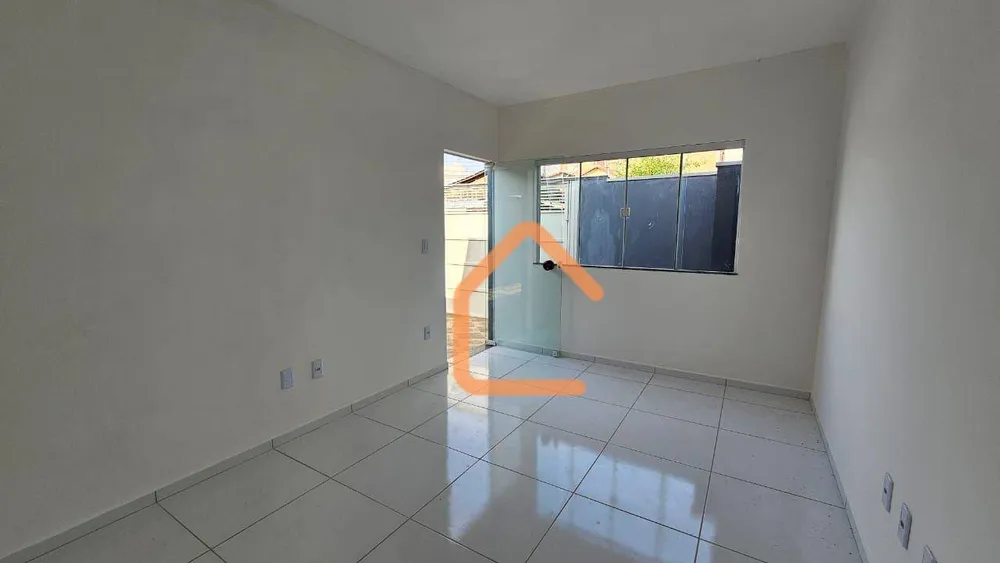 Casa, 3 quartos, 92 m² - Foto 2