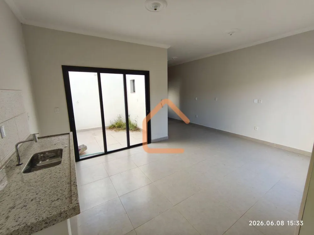 Casa, 3 quartos, 105 m² - Foto 2