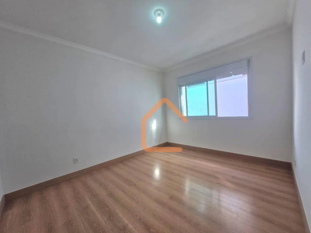 Casa, 3 quartos, 237 m² - Foto 5