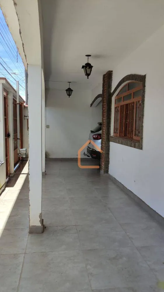 Casa, 4 quartos, 219 m² - Foto 13