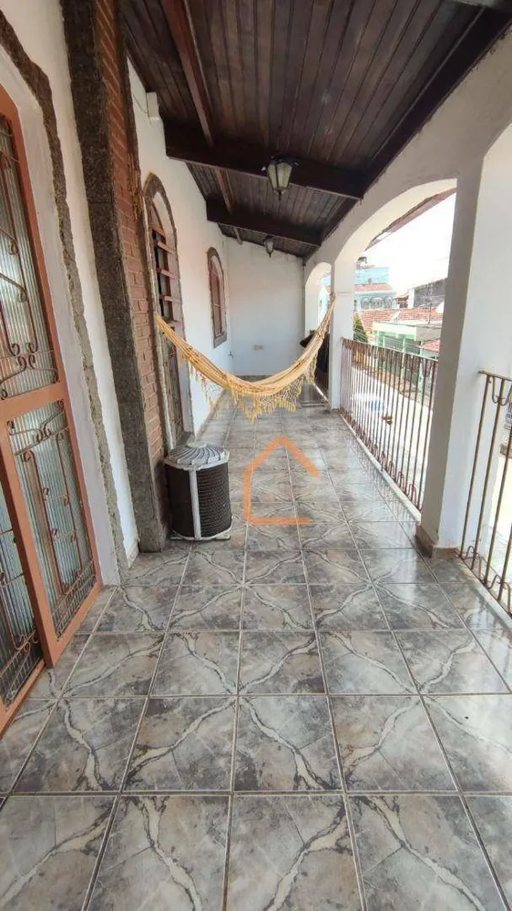 Casa, 4 quartos, 219 m² - Foto 12