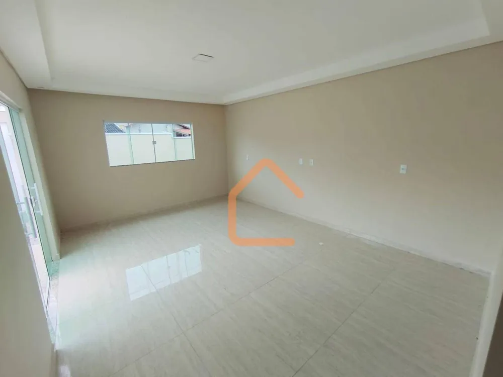 Casa, 3 quartos, 101 m² - Foto 2