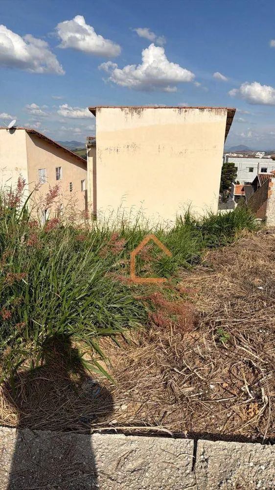 Terreno, 240 m² - Foto 1