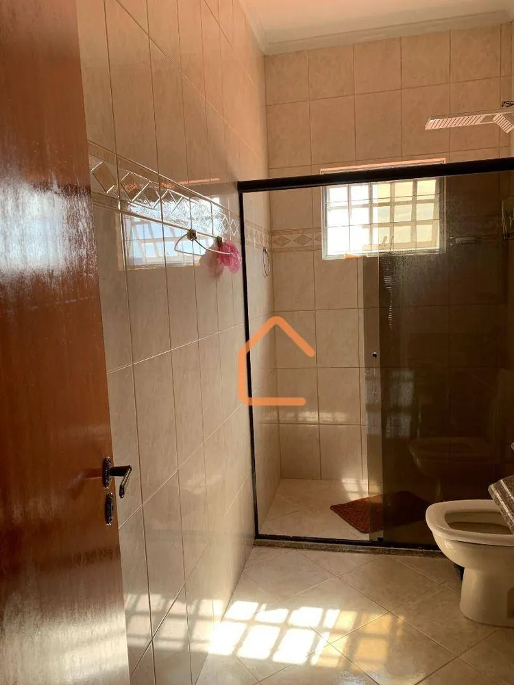 Casa, 3 quartos, 242 m² - Foto 4